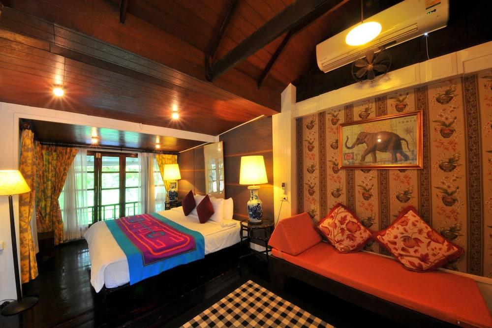 Zantiis Ndol Villas Muak Lek Exteriör bild
