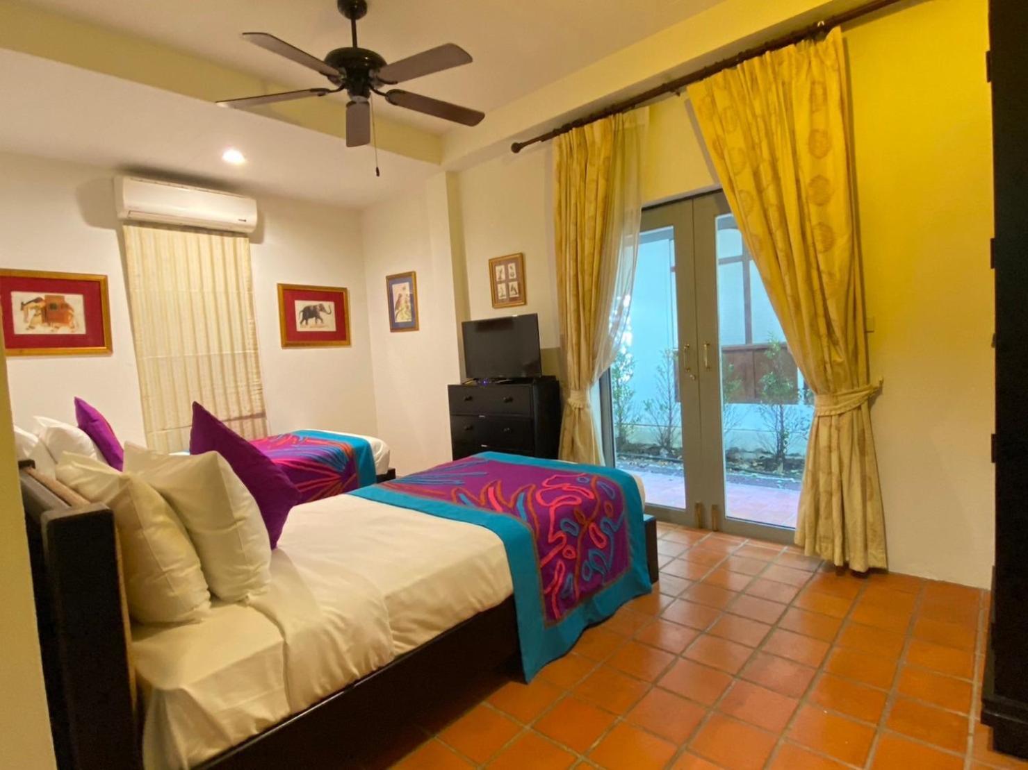 Zantiis Ndol Villas Muak Lek Exteriör bild