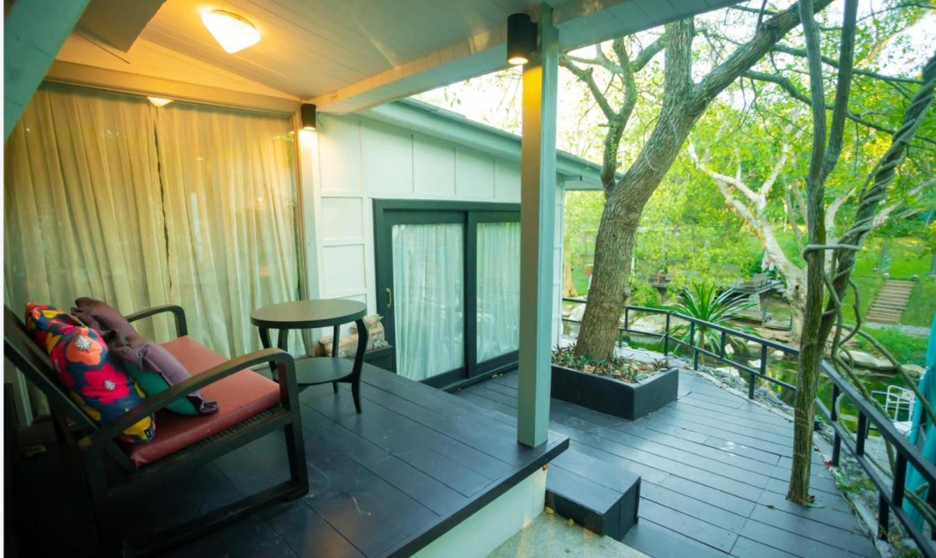 Zantiis Ndol Villas Muak Lek Exteriör bild