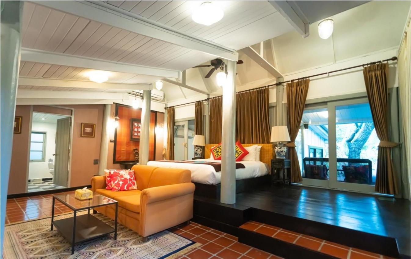 Zantiis Ndol Villas Muak Lek Exteriör bild